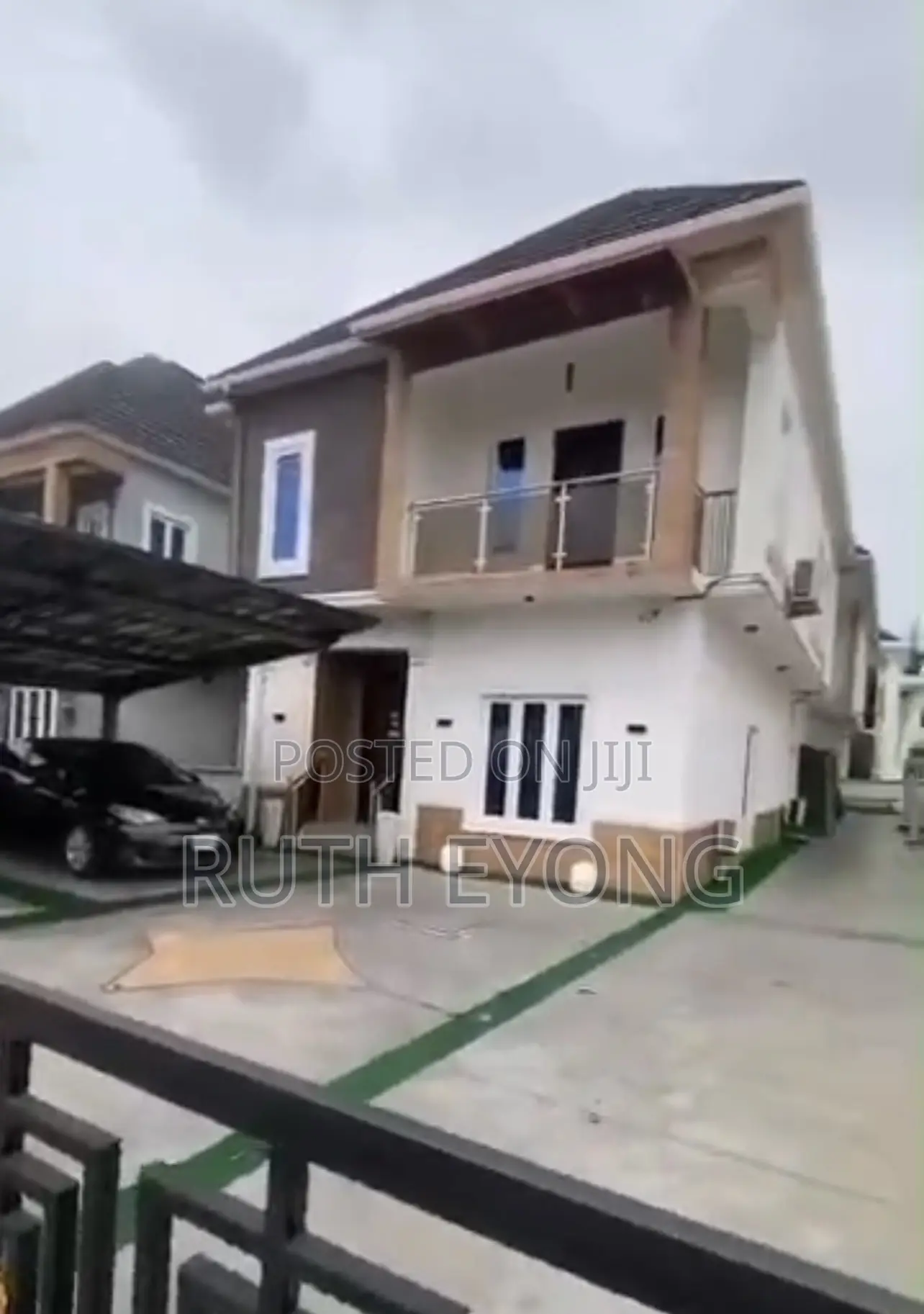 5bdrm House in Megamound Estate, Ikota for sale