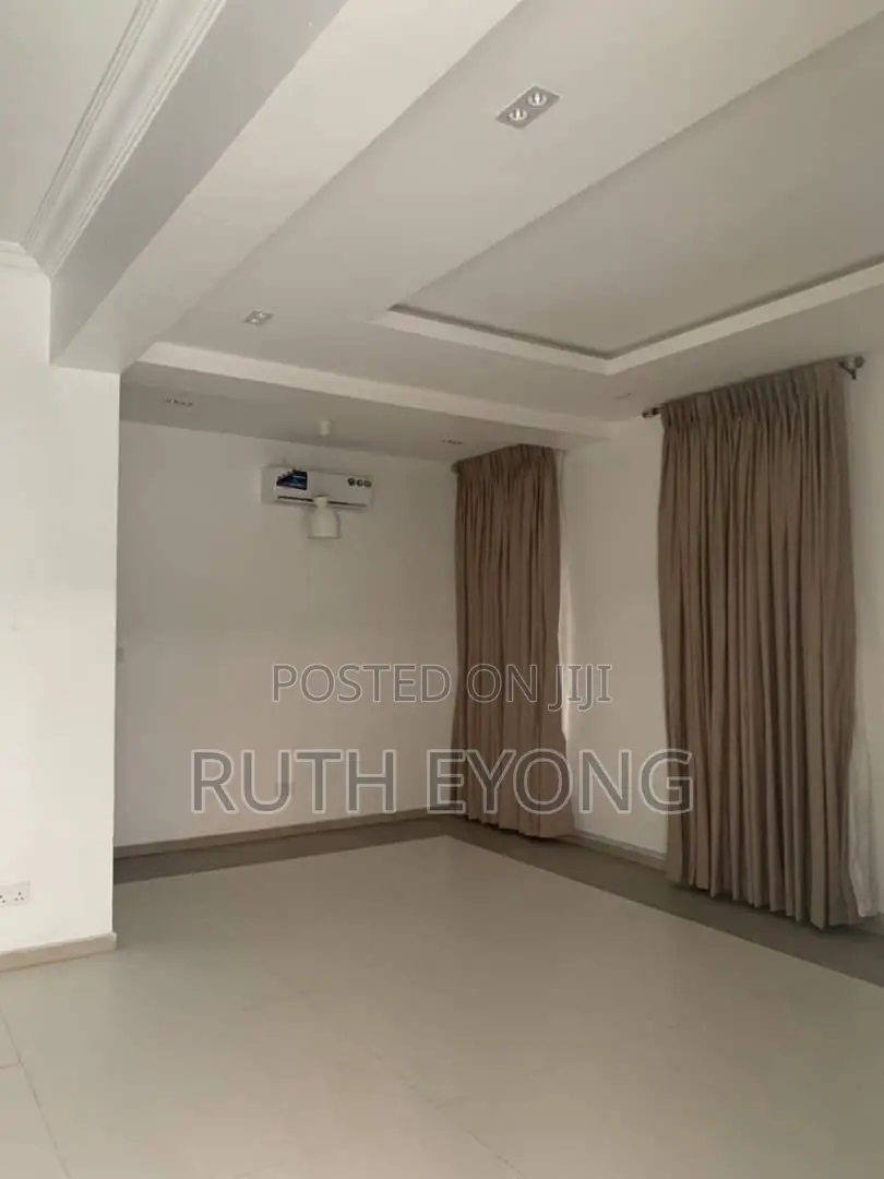 3bdrm Townhouse / Terrace in Ocean Bay Estate, Lekki Phase 1 for rent