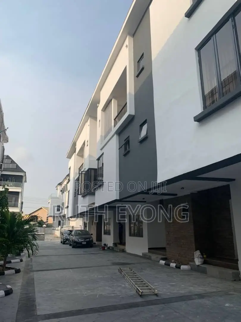 3bdrm Townhouse / Terrace in Ocean Bay Estate, Lekki Phase 1 for rent