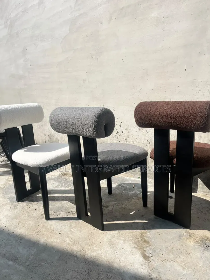 Modern Dining Chair / Visitors Chair