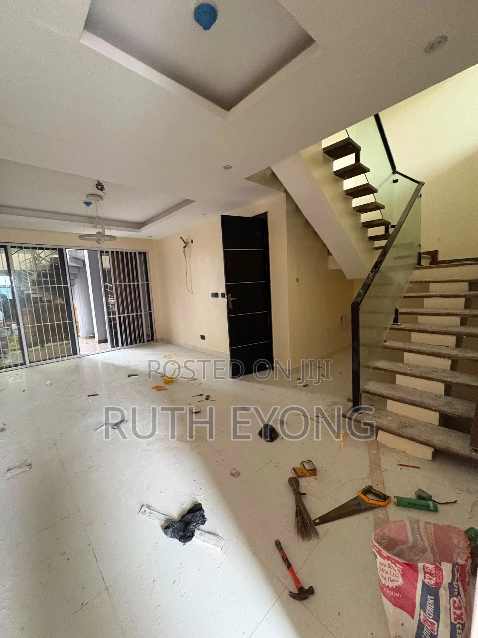 5bdrm House in ๐ง๐๐ถ๐ป๐๐ฎ๐ธ๐ฒ ๐๐๐๐ฎ๐๐ฒ, Chevron for rent