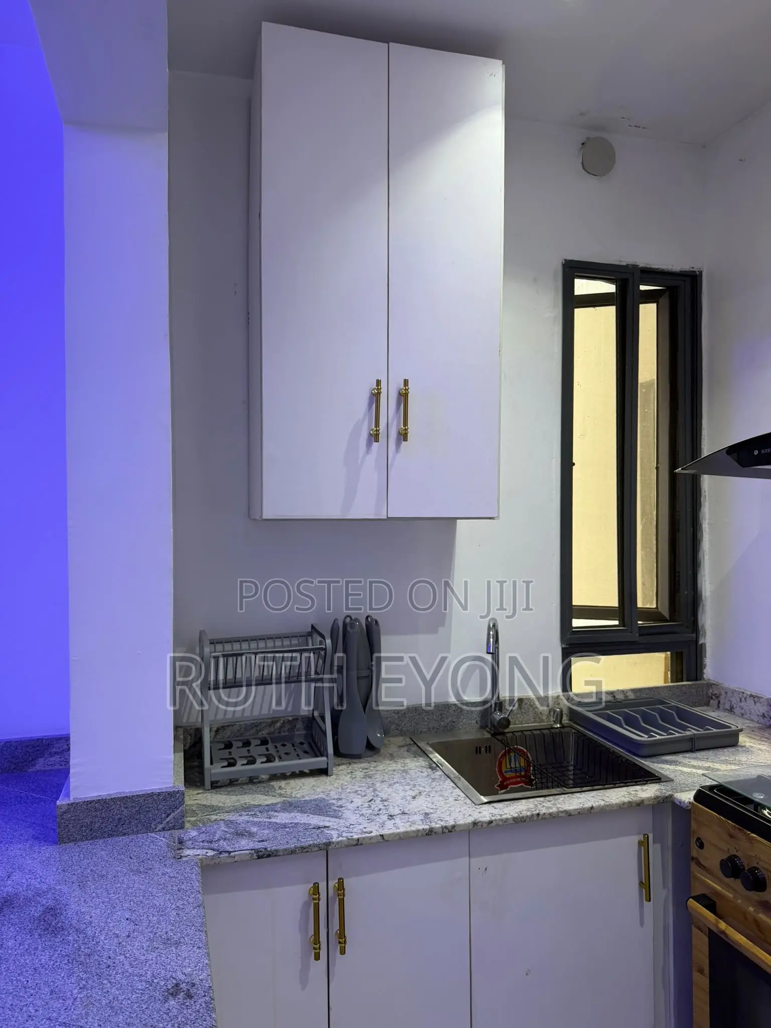 Furnished 2bdrm Apartment in Osborne Foreshore for rent