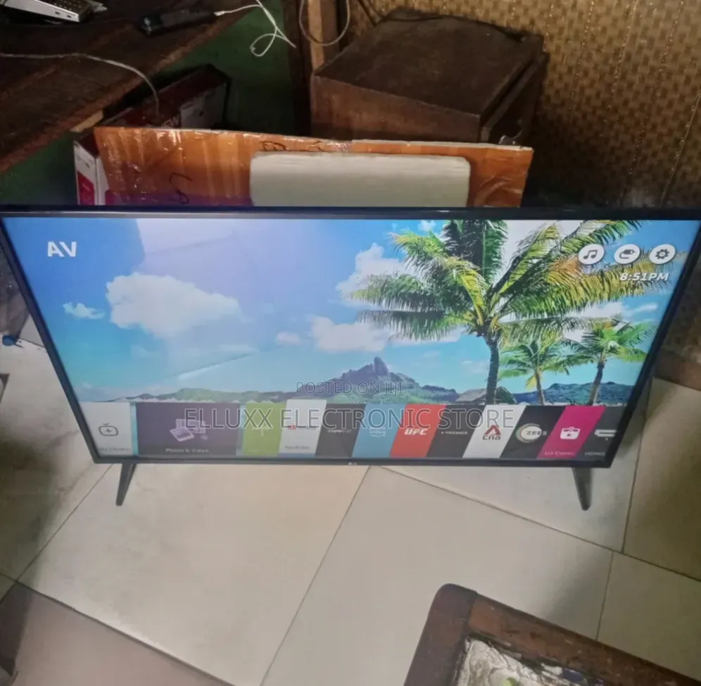 LG 55 Inch Smart TV Led