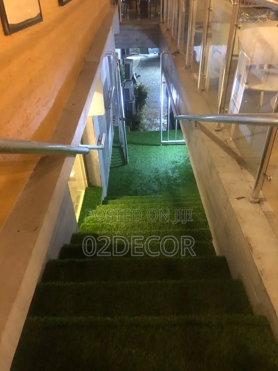 Smooth Plain Rugs for Staircase (Easy Maintenance)