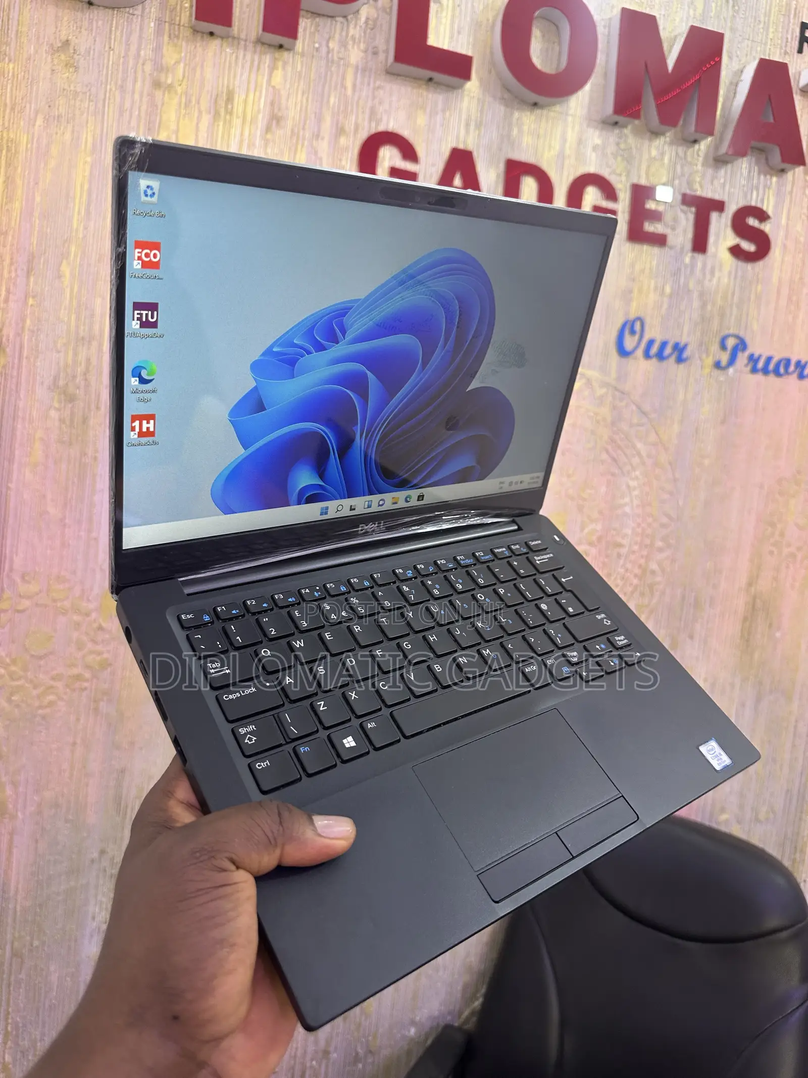 Laptop Dell Latitude 5400 8GB Intel Core i5 SSD 256GB