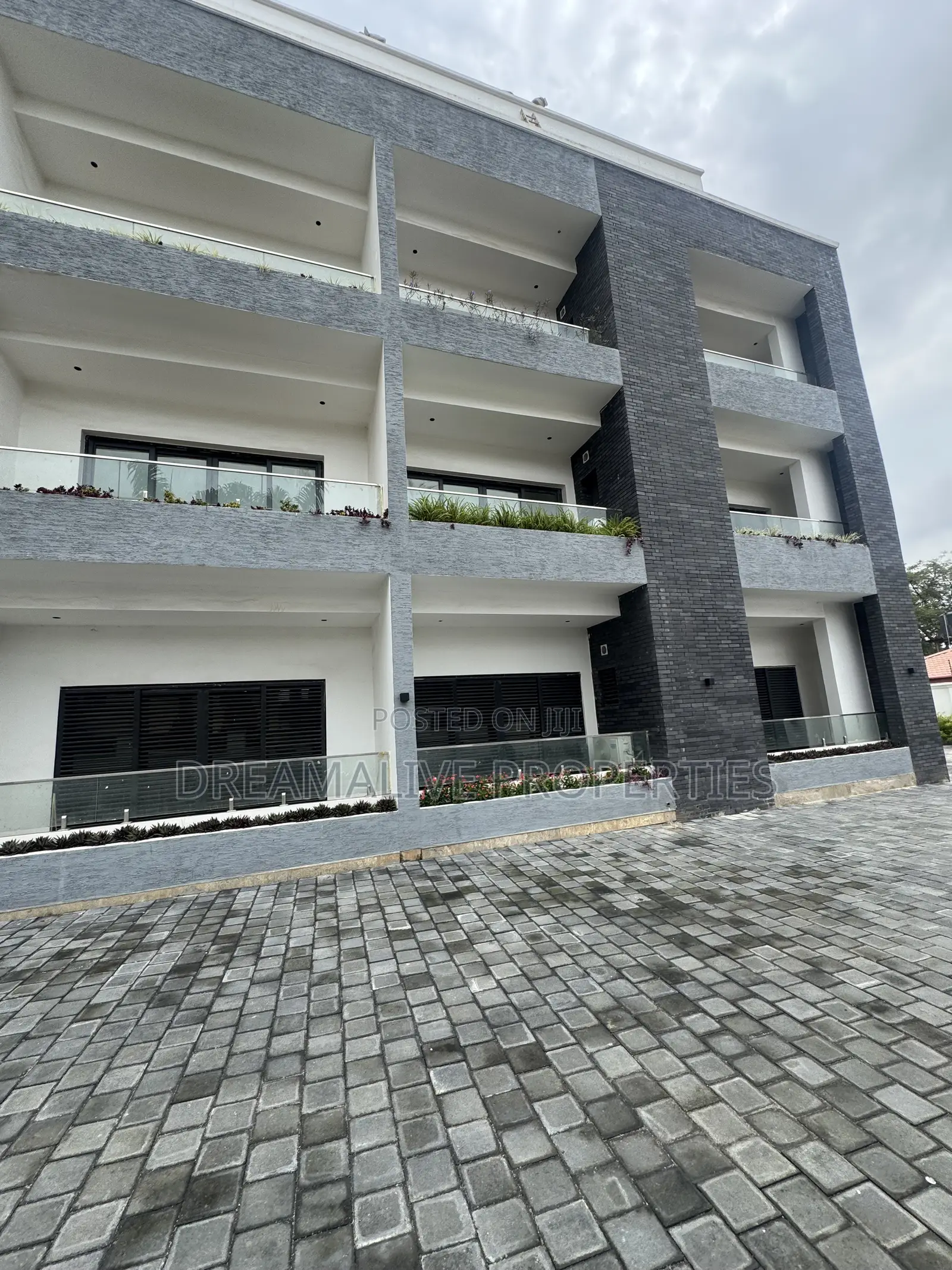 3bdrm Apartment in Gwarimpa Estate, Gwarinpa for rent