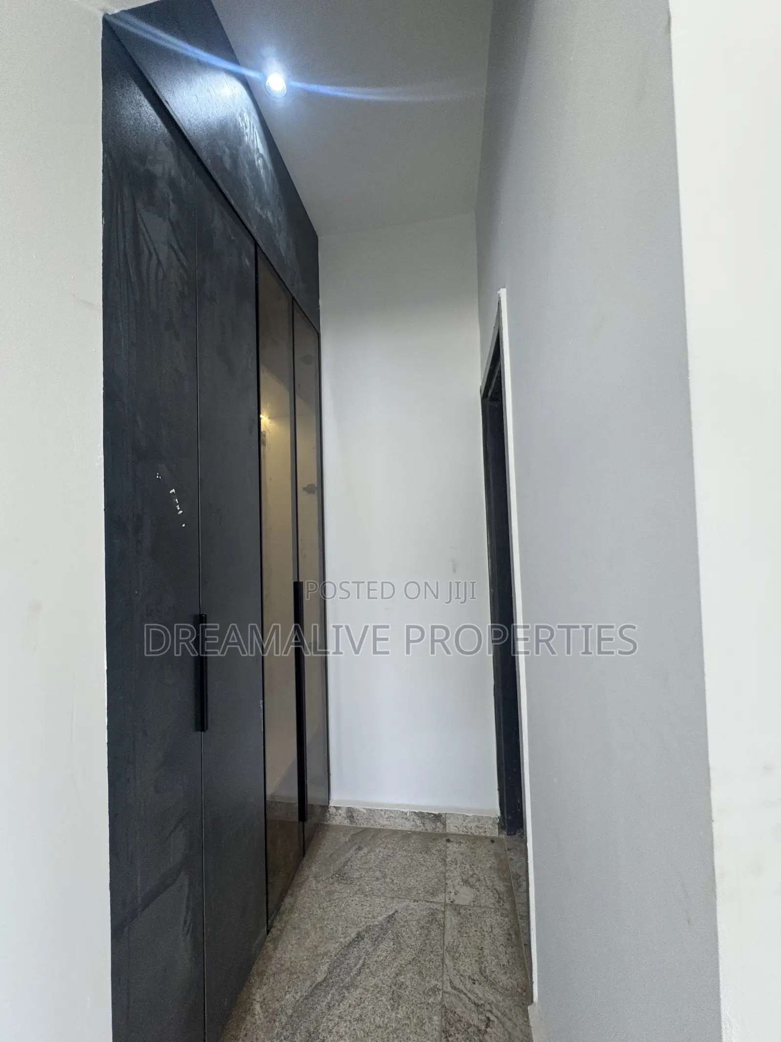 3bdrm Apartment in Gwarimpa Estate, Gwarinpa for rent