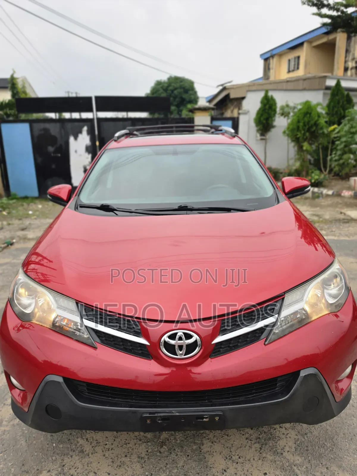 Toyota RAV4 XLE AWD (2.5L 4cyl 6A) 2013 Red
