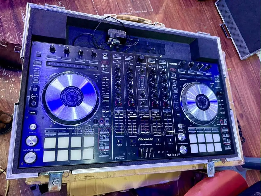 Pioneer DDJ-SX2 DJ Controller