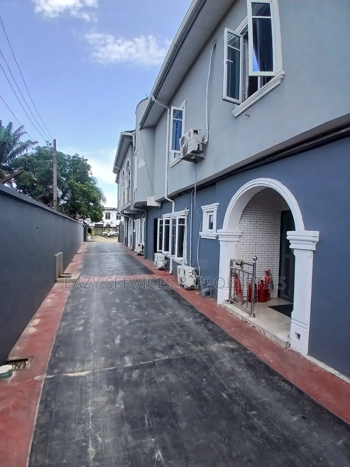 3bdrm Apartment in Gated And Secured, Ado / Ajah for rent