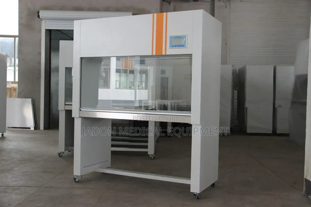 2 Person in 1 Laminar Flow Cabinet