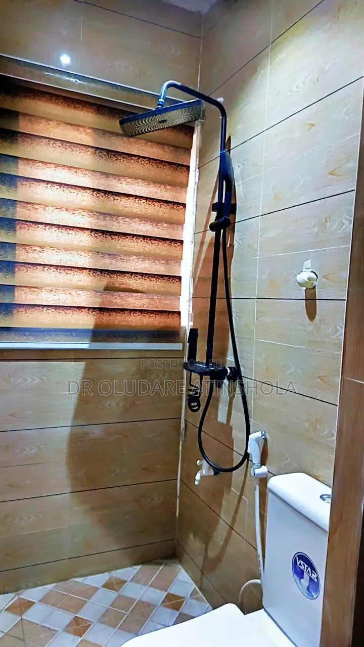 1bdrm Apartment in Alimosho for rent