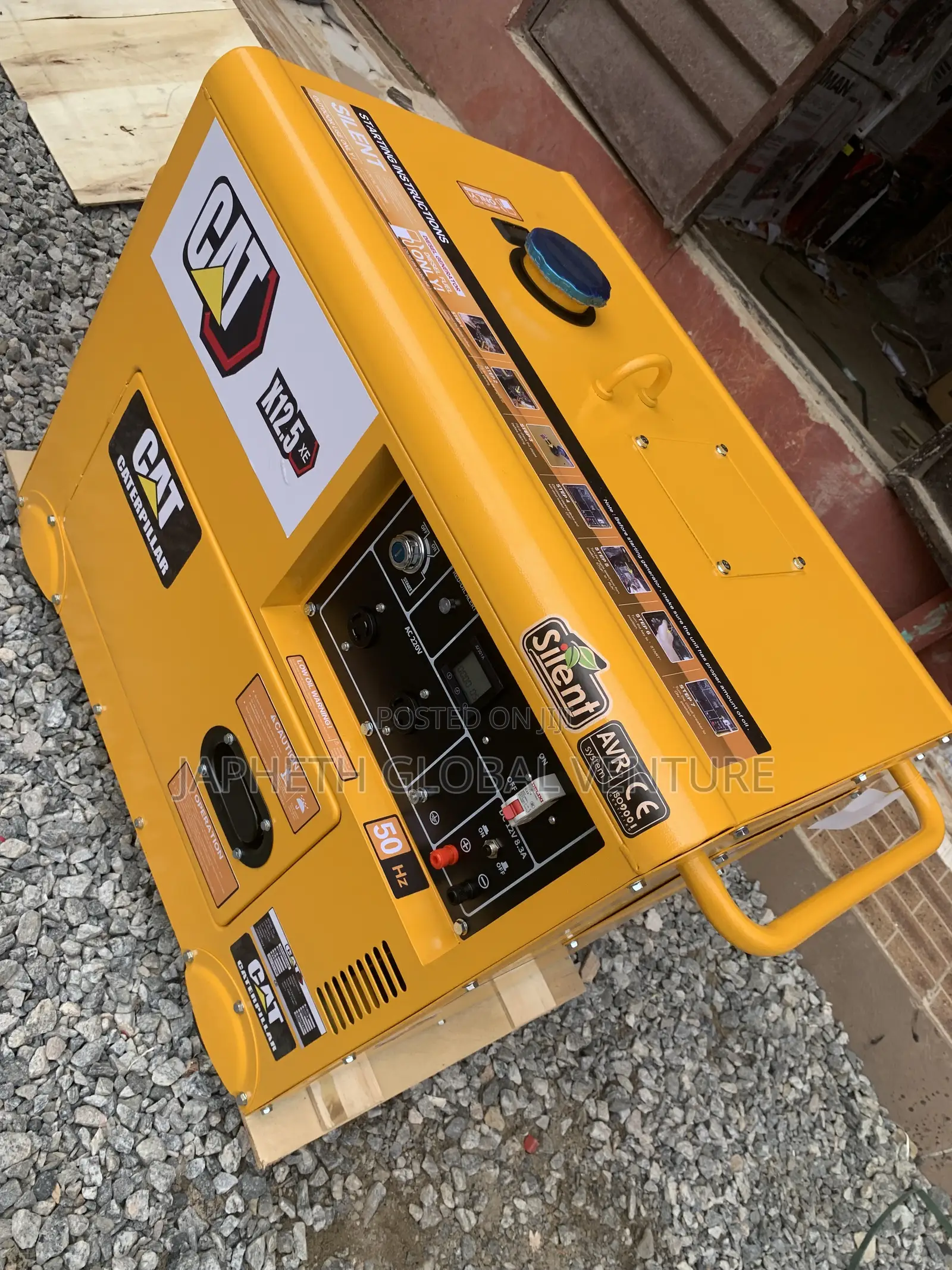 Original CAT Soundproof Generator 12.5kva 100% Copper
