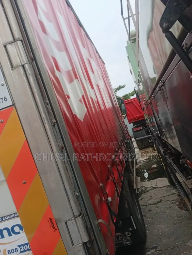 Mercedes-Benz Trailers