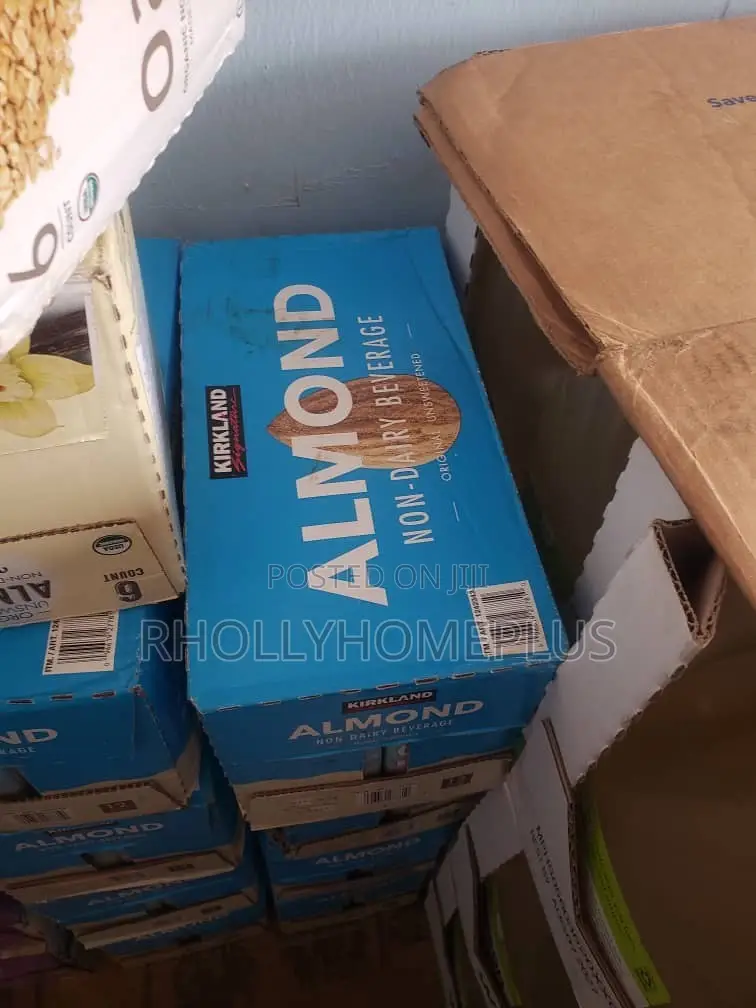 Kirkland Almond Non Diary Beverage