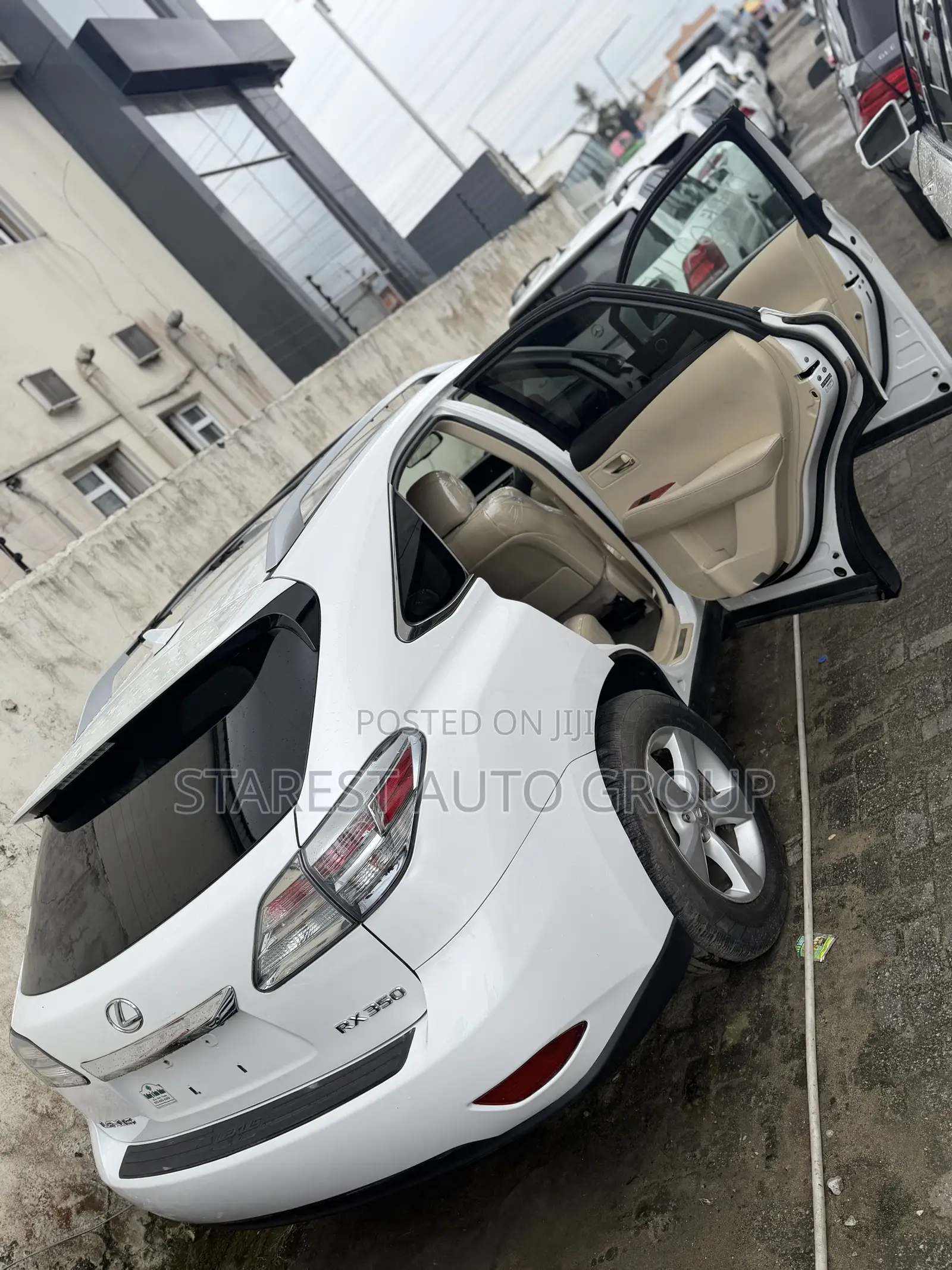 Lexus RX 350 FWD 2013 White