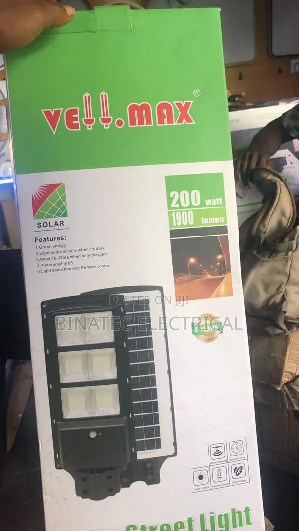 Vellmax Solar Street Lights