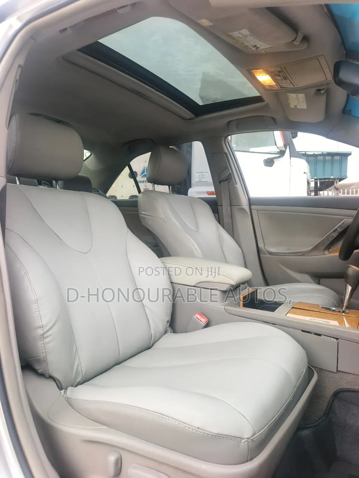 Toyota Camry 2.4 XLE 2008 Brown