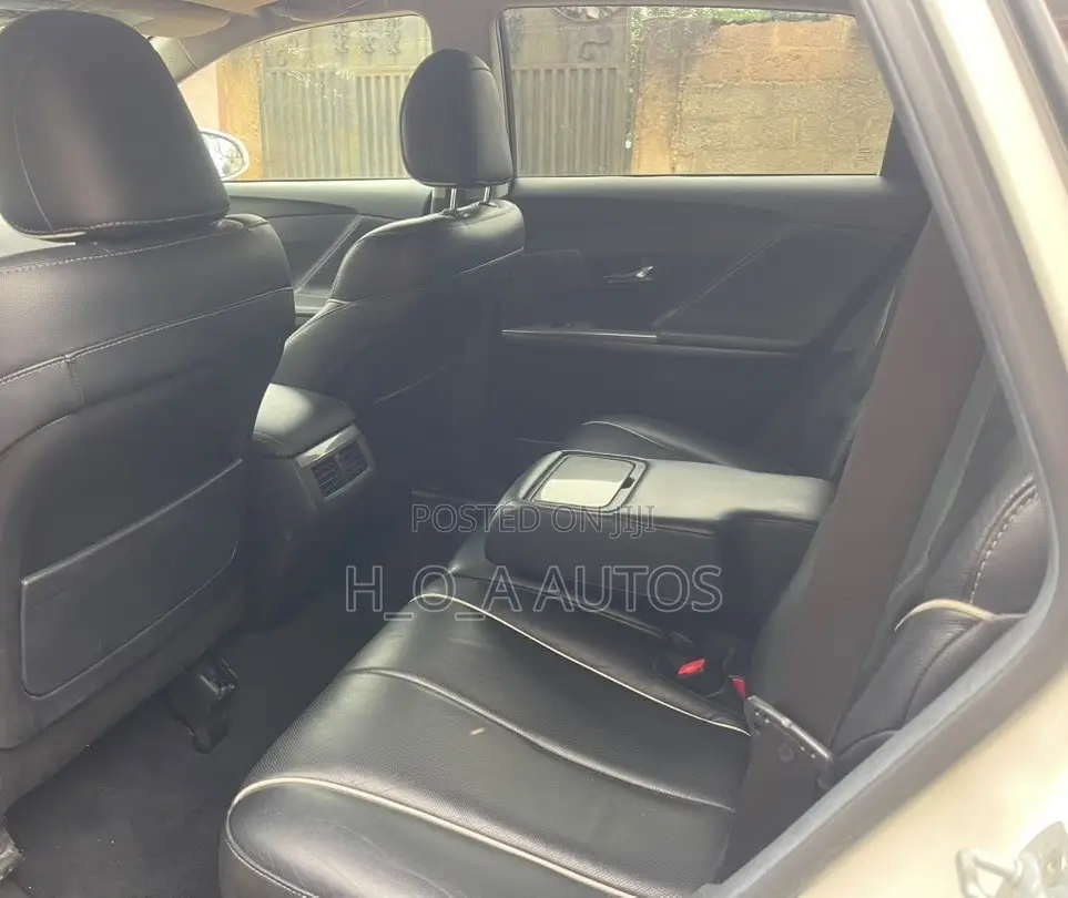Toyota Venza Limited 2014 White