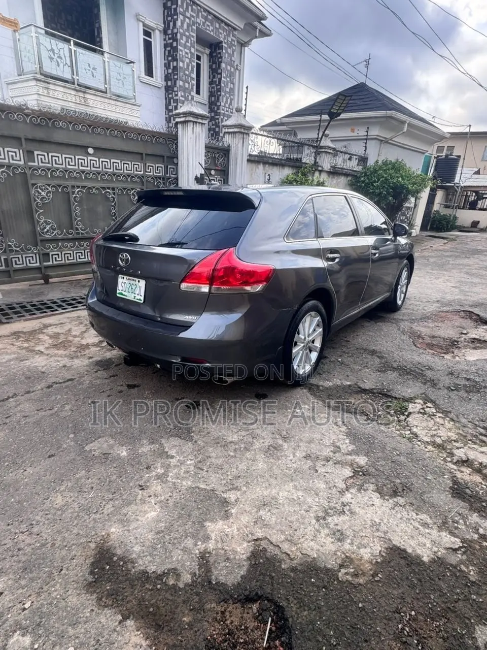 Toyota Venza 2011 Gray