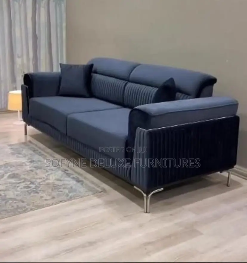 Sleek Design Sofa Chair Set
