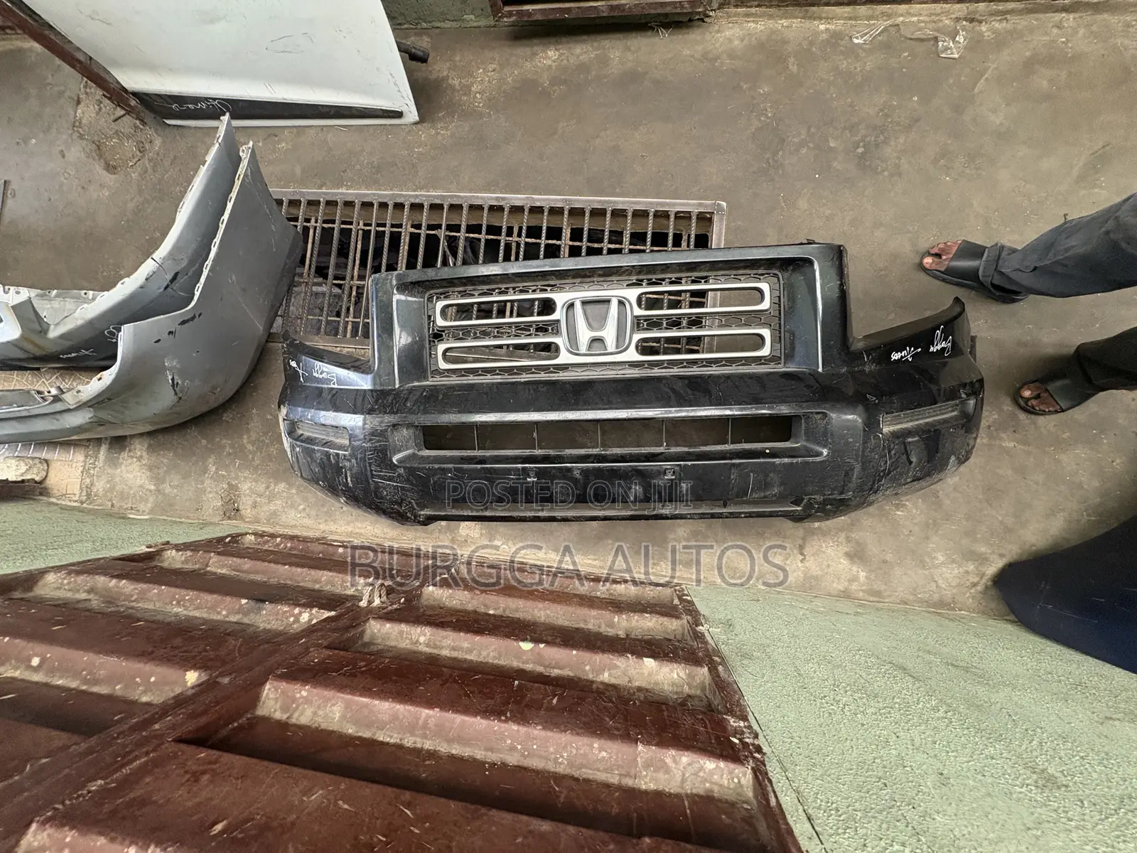 Complete Front Bumper Ridgeline Tokunbo