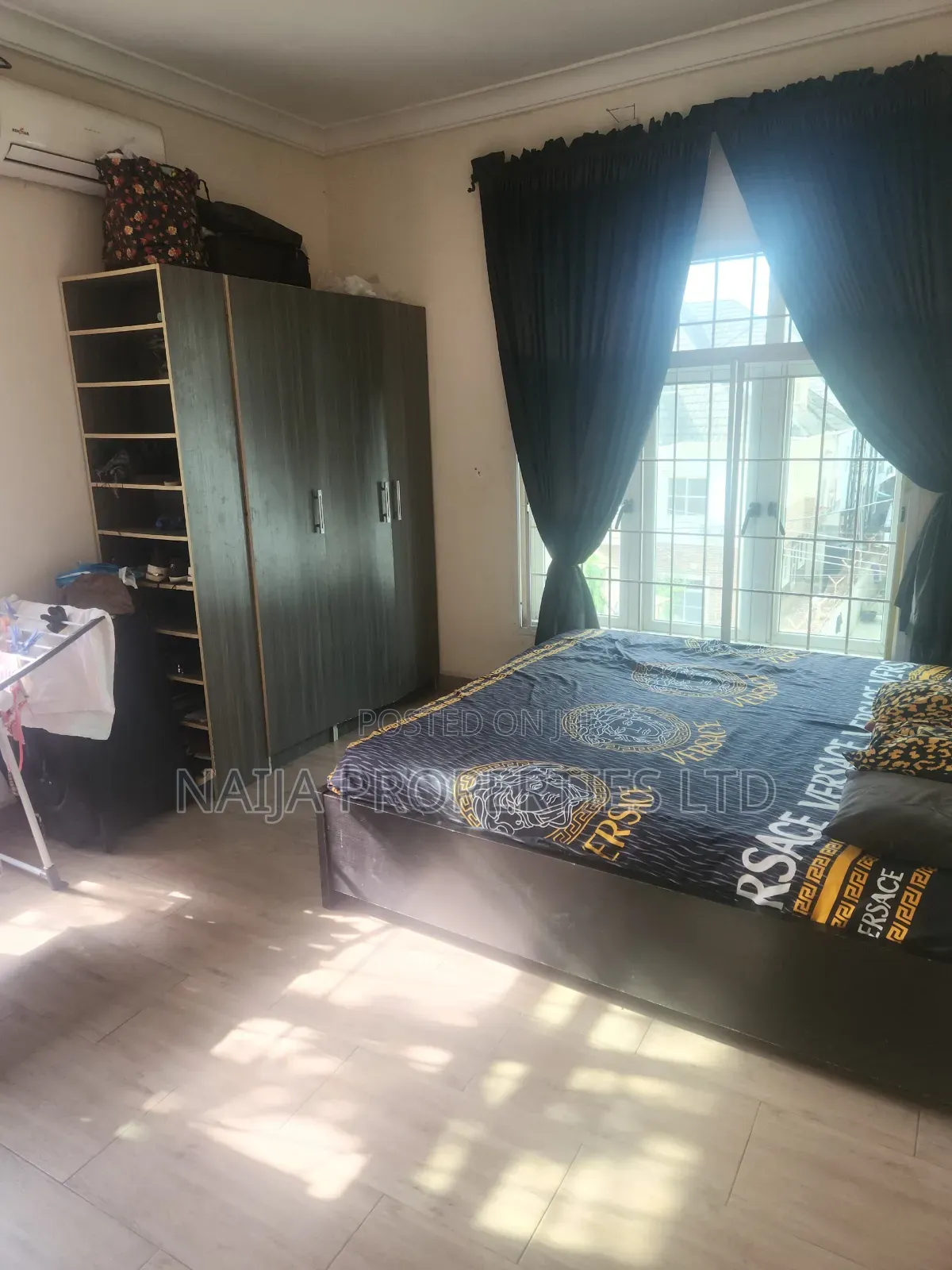 1bdrm Shared Apartment in Lekki Conservation, Chevron for rent