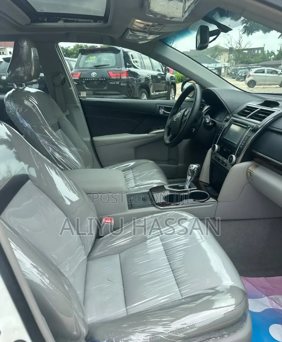 Toyota Camry 2014 White