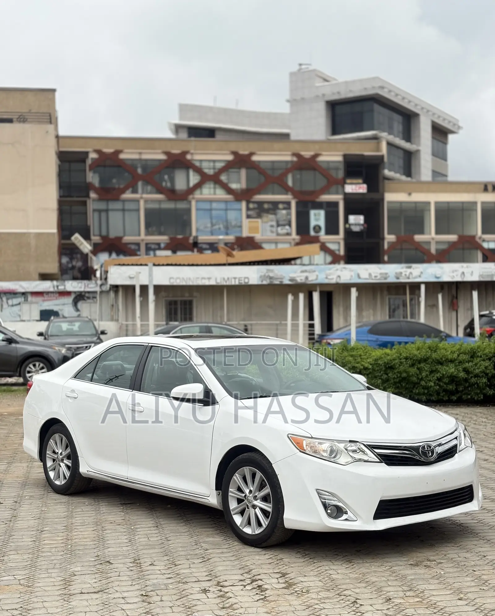 Toyota Camry 2014 White