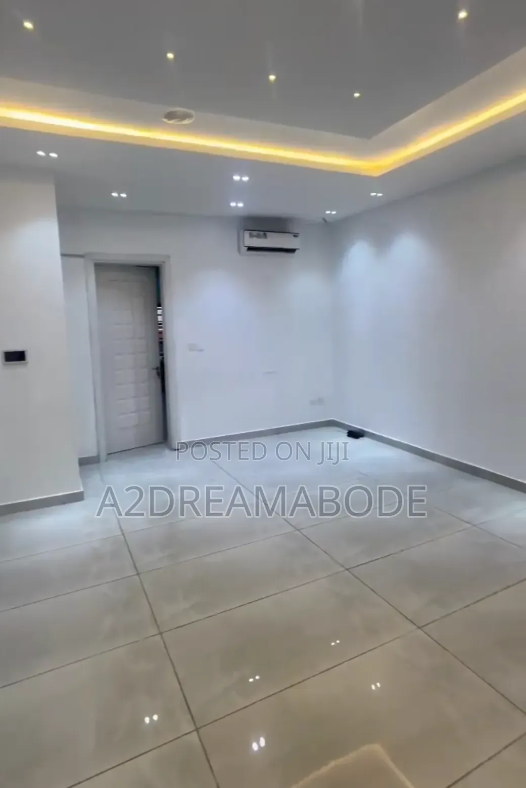4bdrm Duplex in Off Adeola Odeku for rent