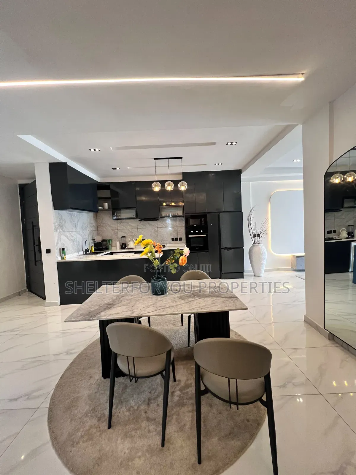 2 Bedroom Apartment (With Pool Elevator)