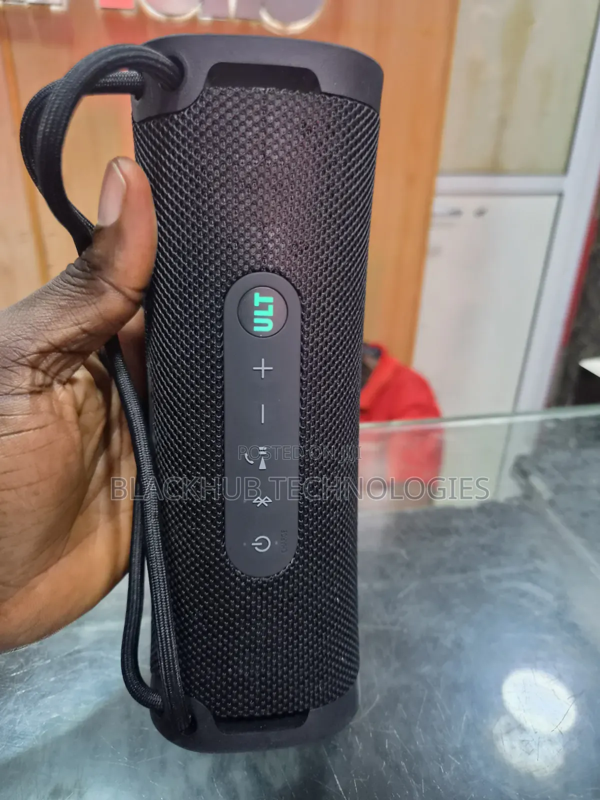 Sony ULT FIELD 1, 30watts Speaker