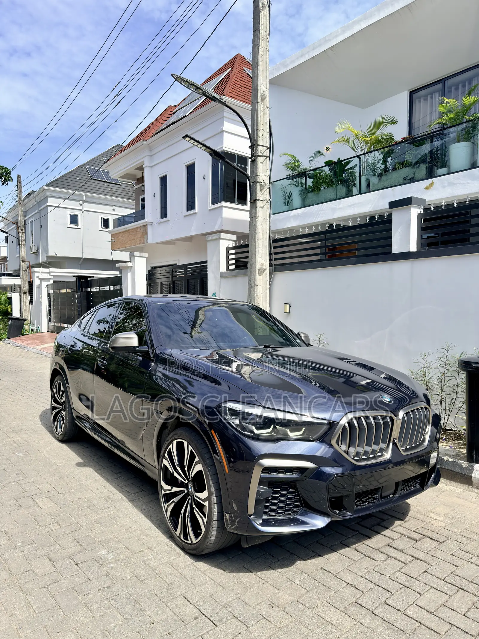 BMW X6 M50i 2022 Blue
