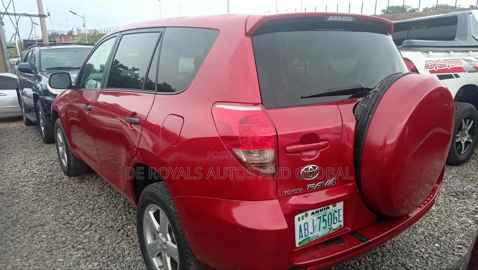 Toyota RAV4 2010 Red