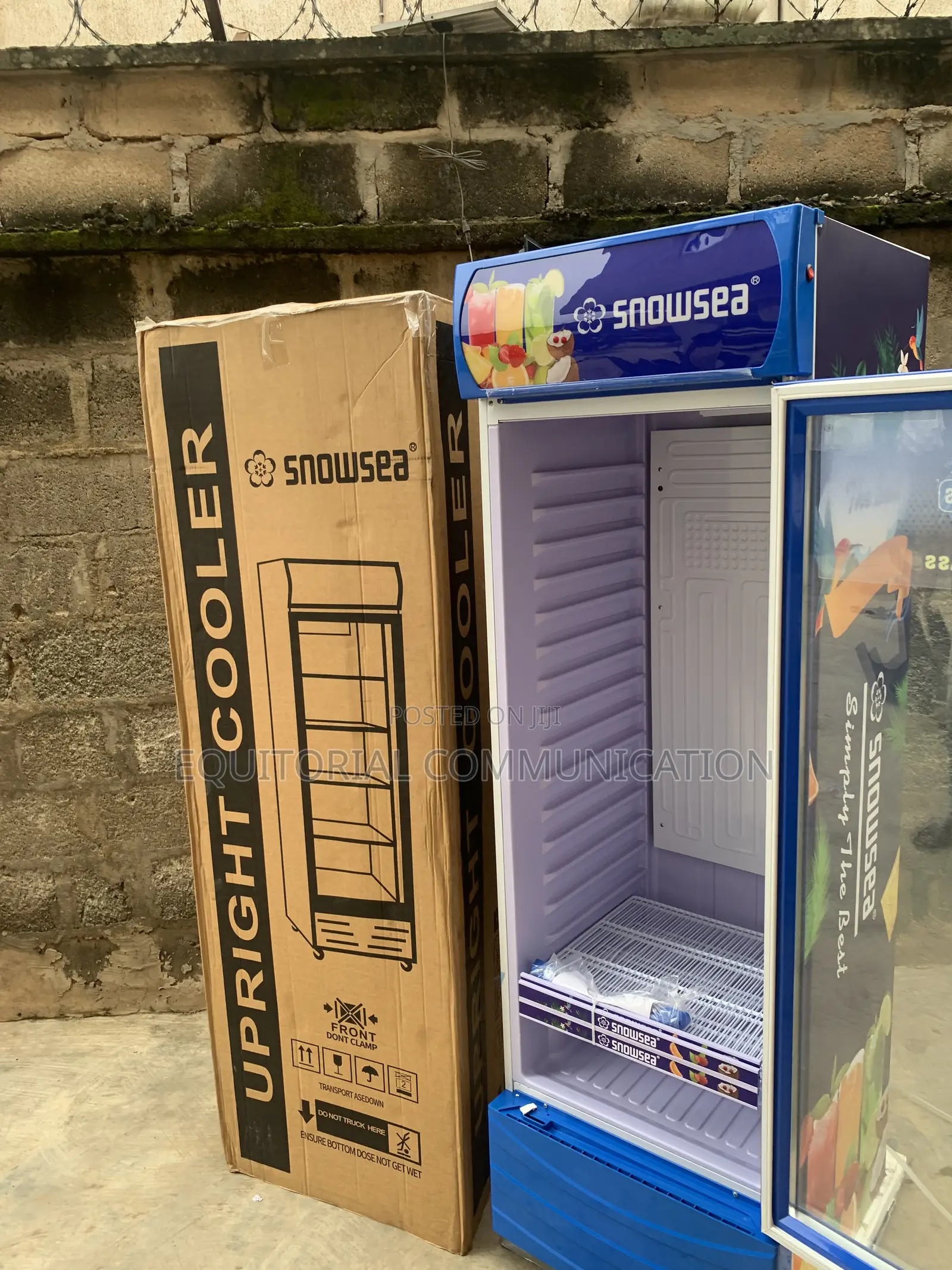 SNOWSEA Upright Showcase Cooler for Business LC-500W 500L