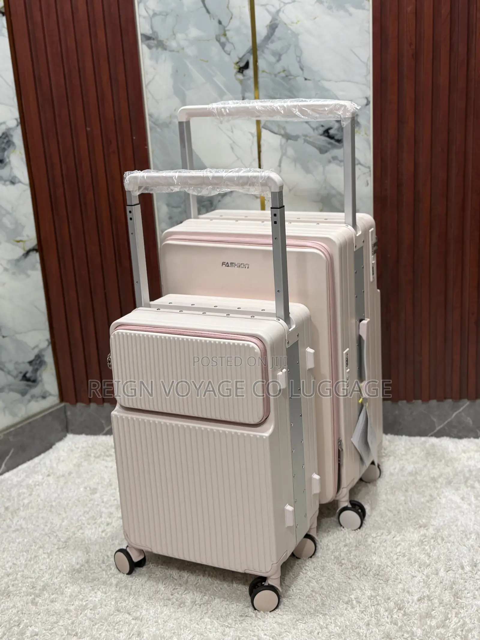 Luxury 2- Piece Luggage Set