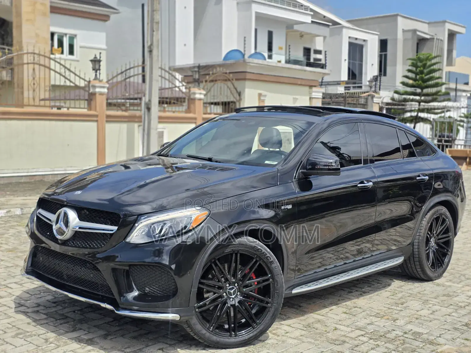 Mercedes-Benz GLE-Class 2017 Black