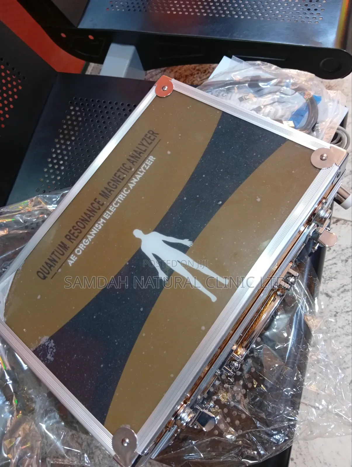 Quantum Magnetic Analyser
