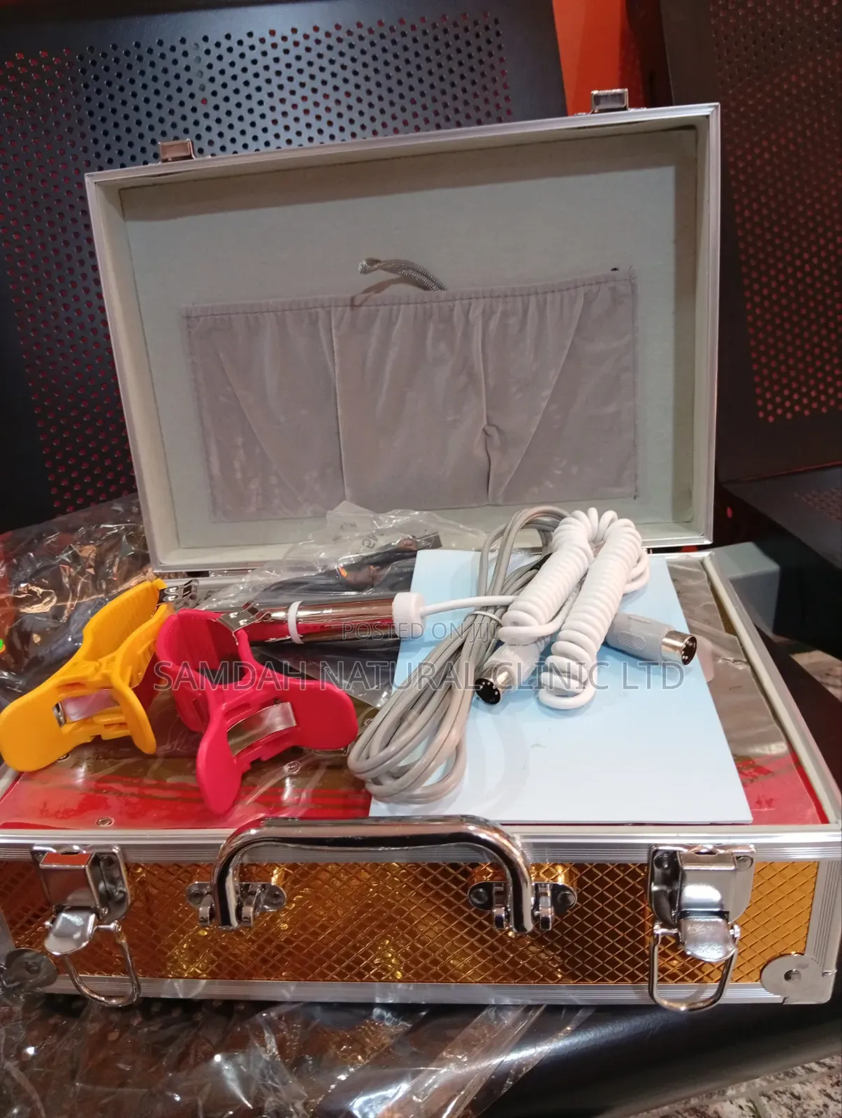 Quantum Magnetic Analyser