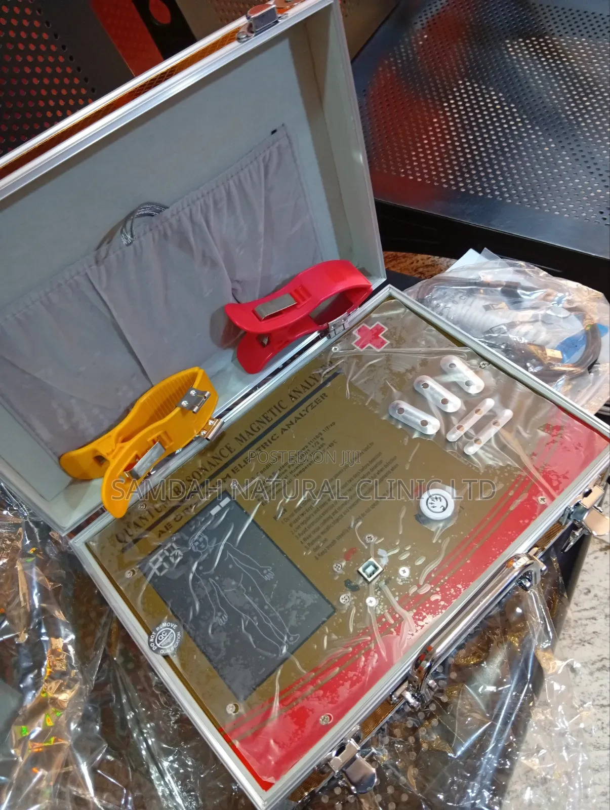 Quantum Magnetic Analyser