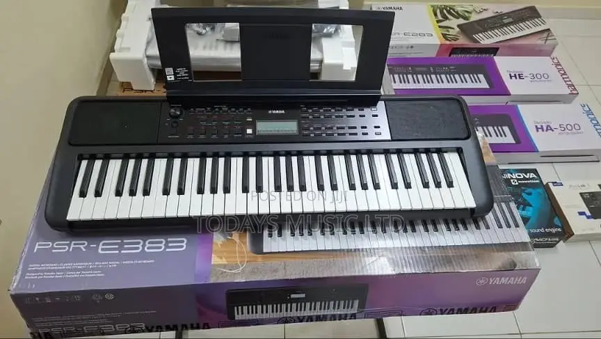Yamaha PSR-E383 Keyboard