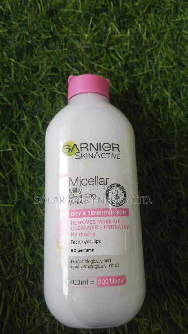 Garnier Skin Active Milky Cleansing Water