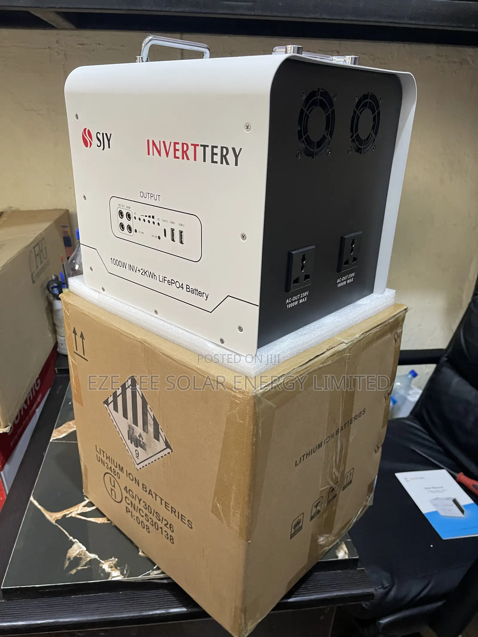 2kwh 1000watts Output Solar Generator