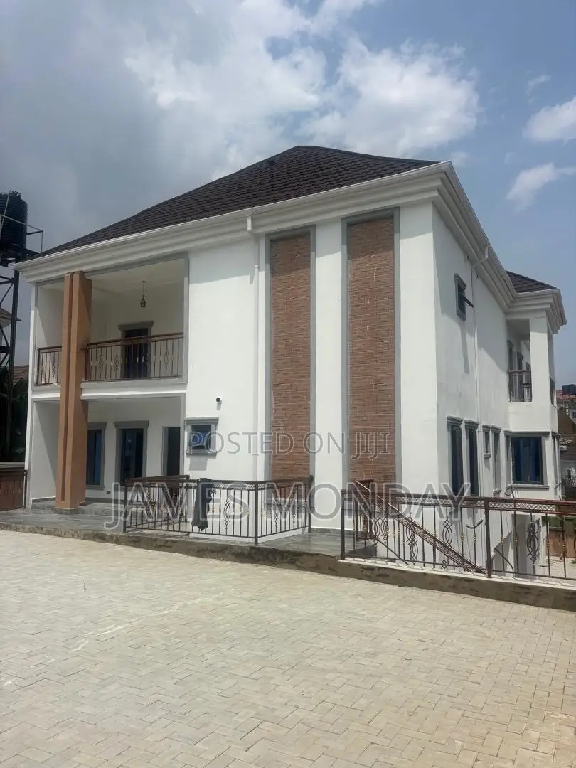 6bdrm Duplex in Naf Valley Estate for rent