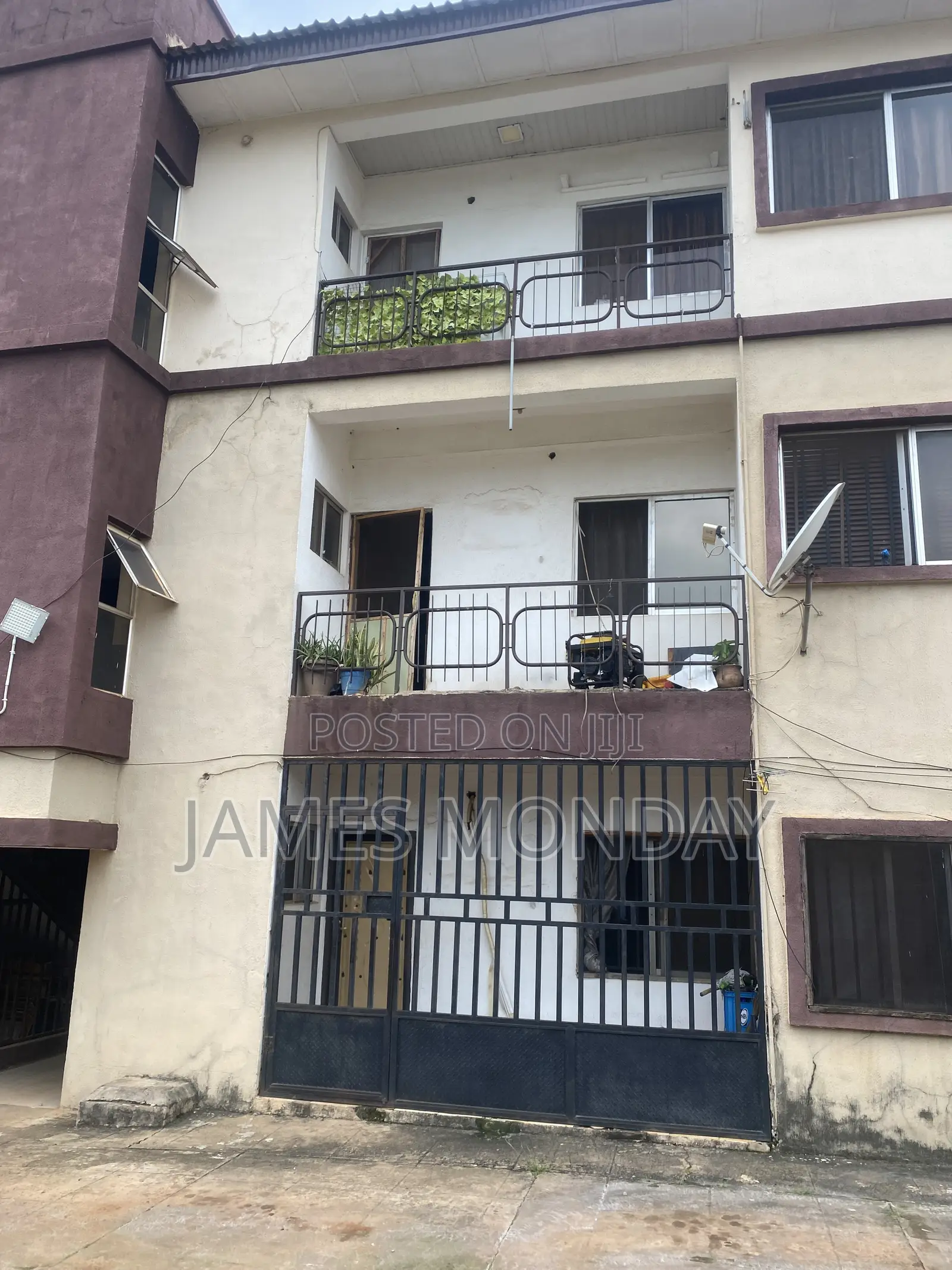 1bdrm Bedsitter in Private Residence, Area 1 for rent