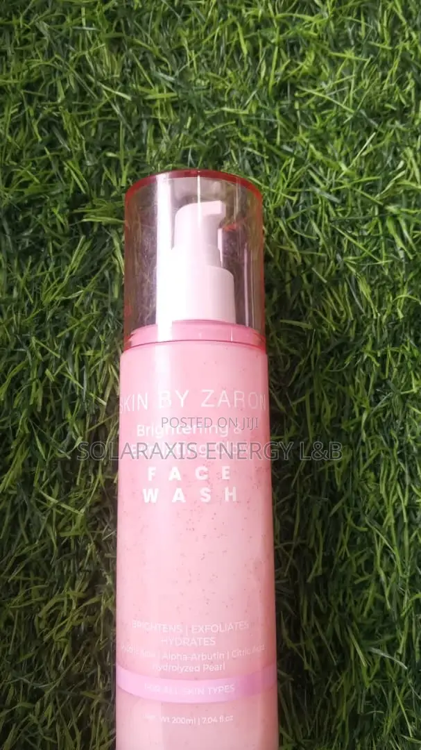 Skin by Zaron Brightening Exfoliating Glow Face Wash