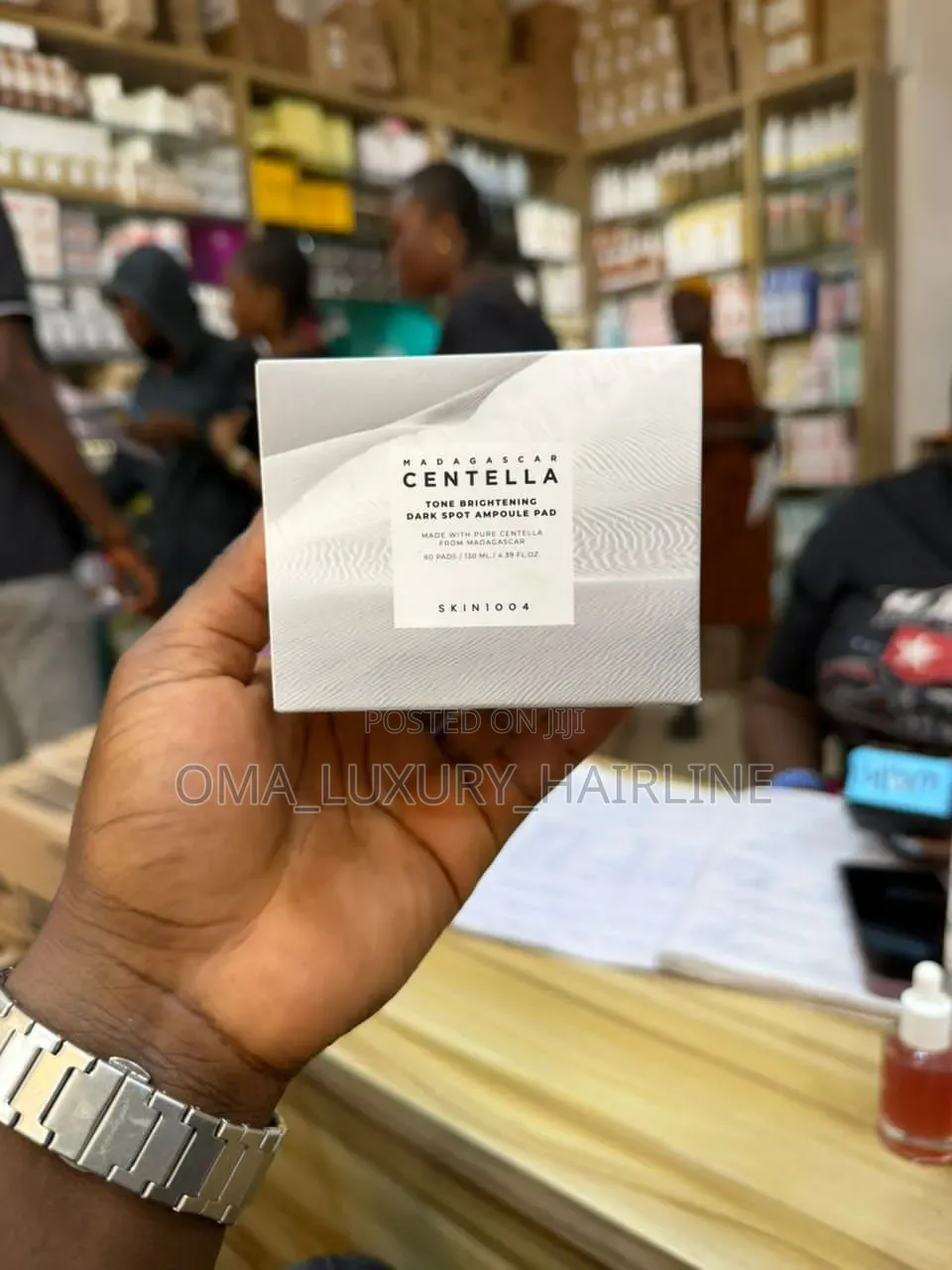 Centella Tone Brightening Dark Spots Ampoule Pads