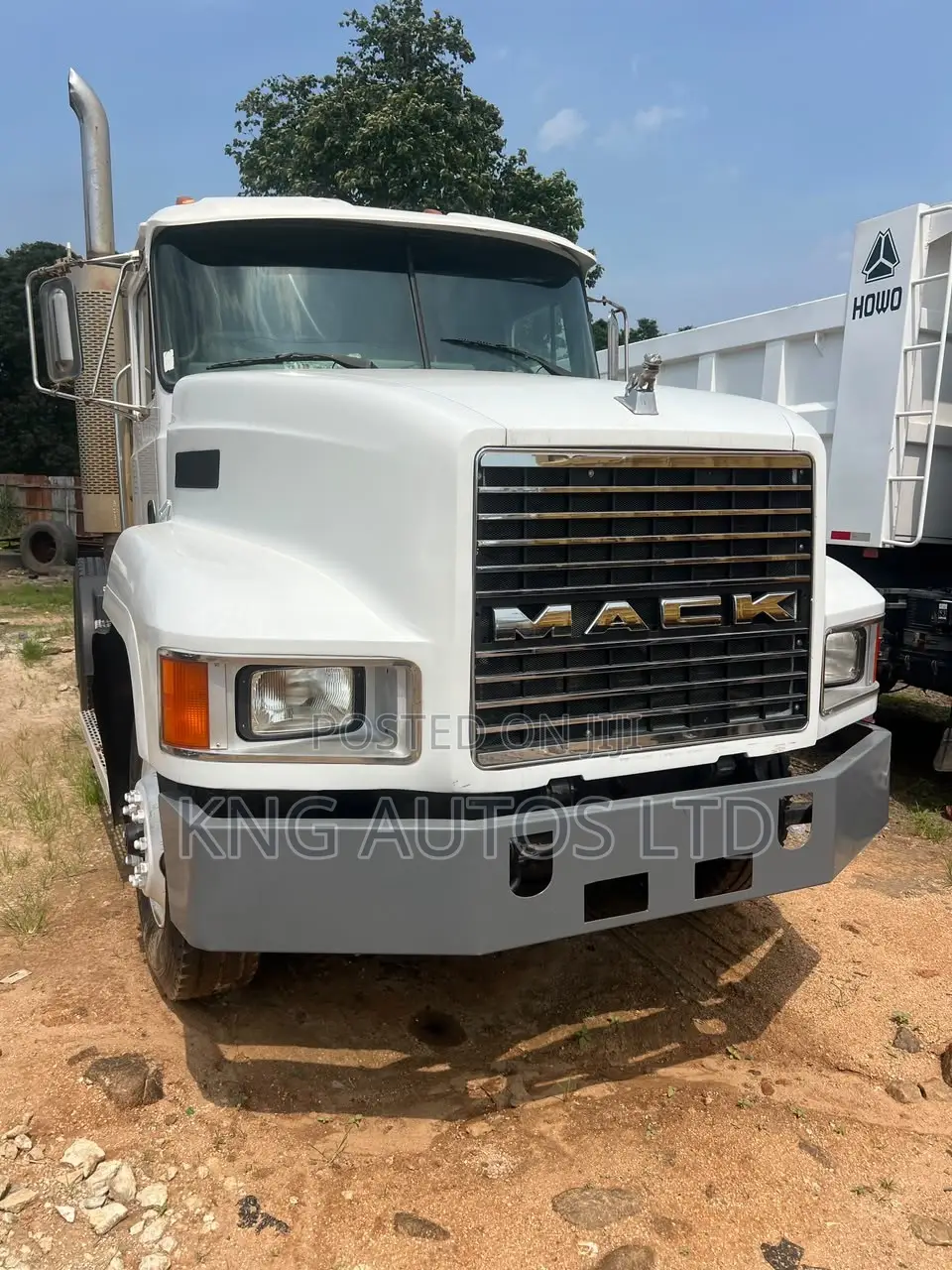 Mack CH Trailer Head