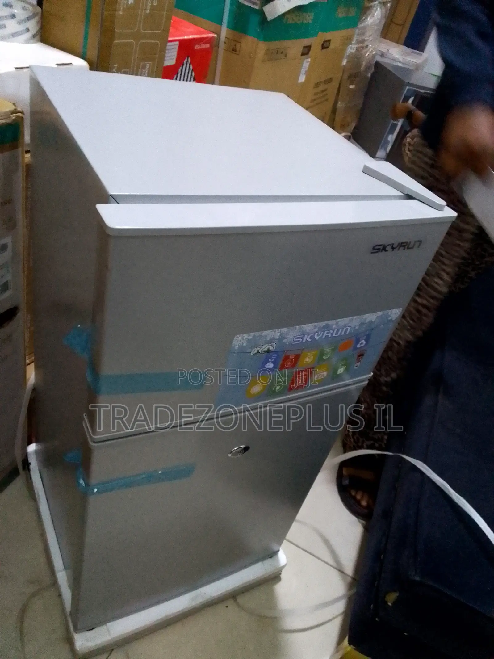 SkyRun BCD85 Fridge for Home – Get Yours Today