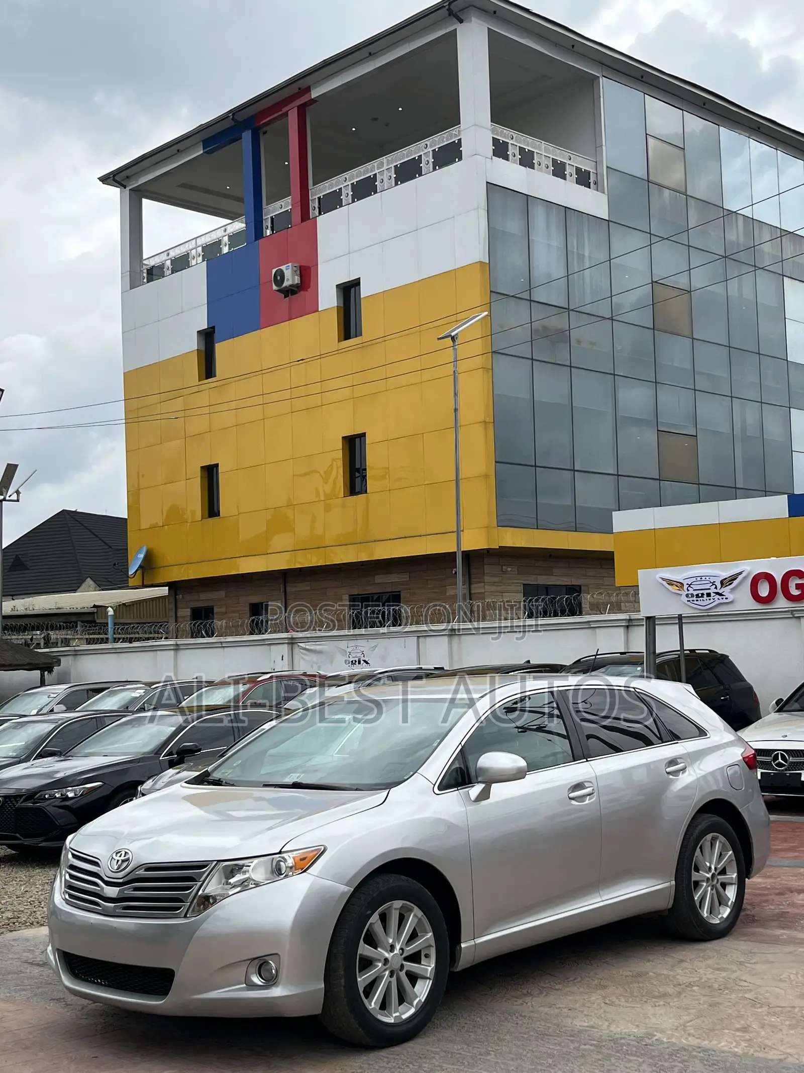 Toyota Venza 2010 Silver